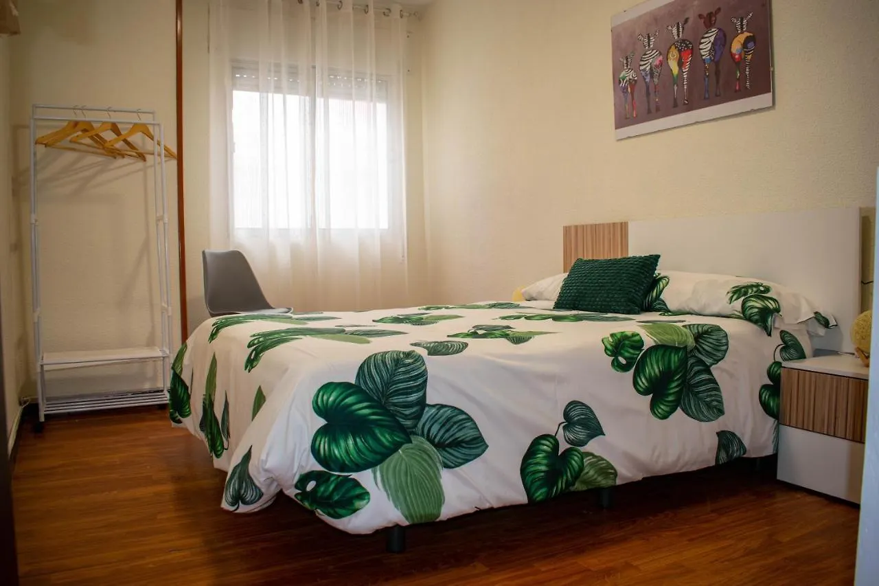 Alojamiento Entero, A 15 Minutos De Zona Centro Con Plaza De Aparcamiento Opcional Cordoba Apartment