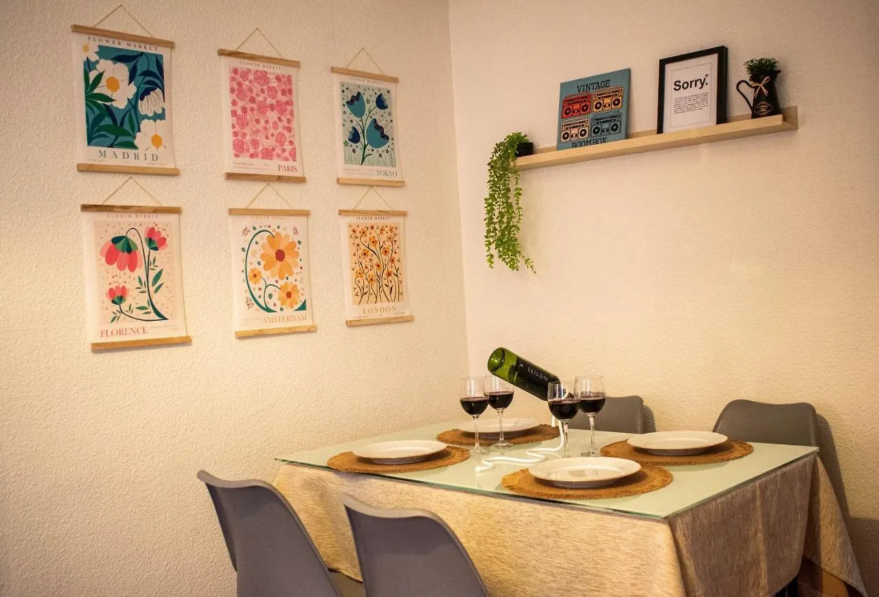Apartment Alojamiento Entero, A 15 Minutos De Zona Centro Con Plaza De Aparcamiento Opcional Cordoba Spain